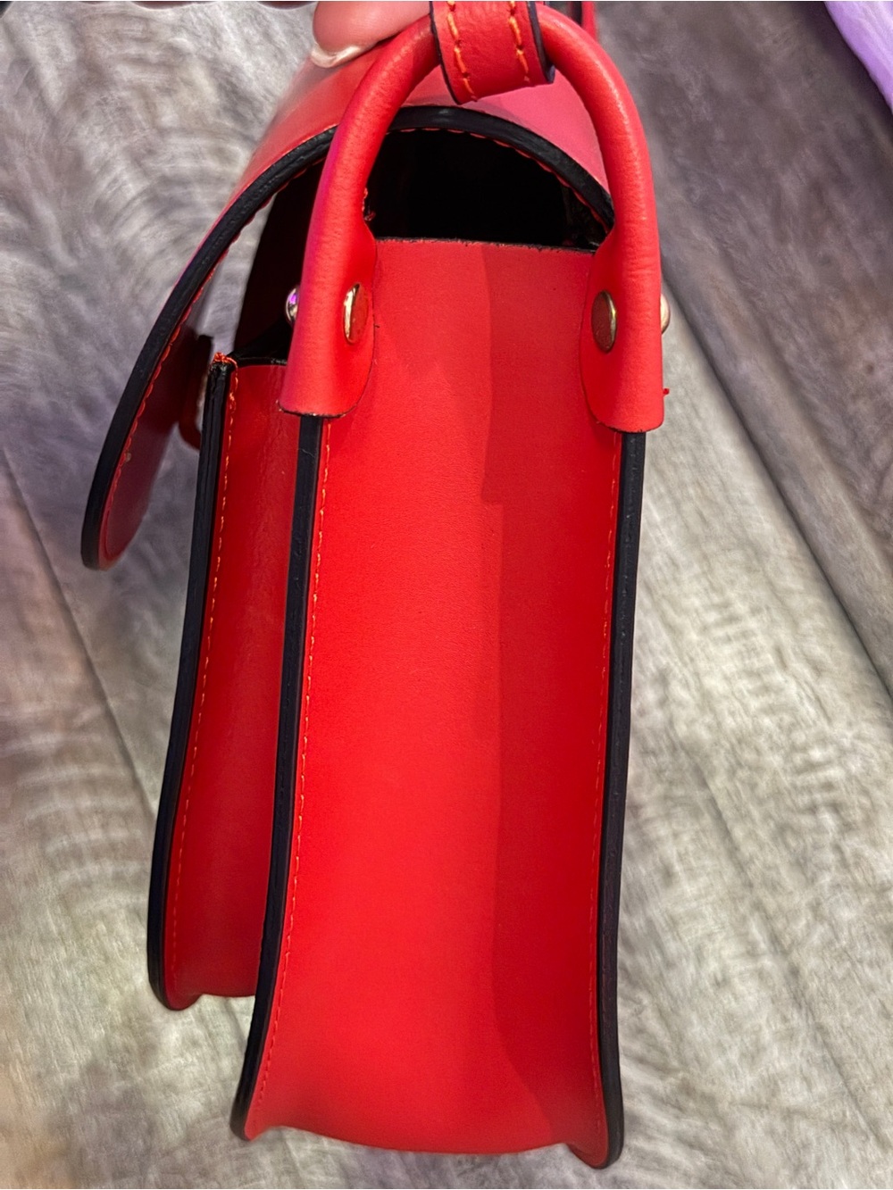 Florence exquisite Italian red leather Crossbody shoulder bag - Picture 6 of 11